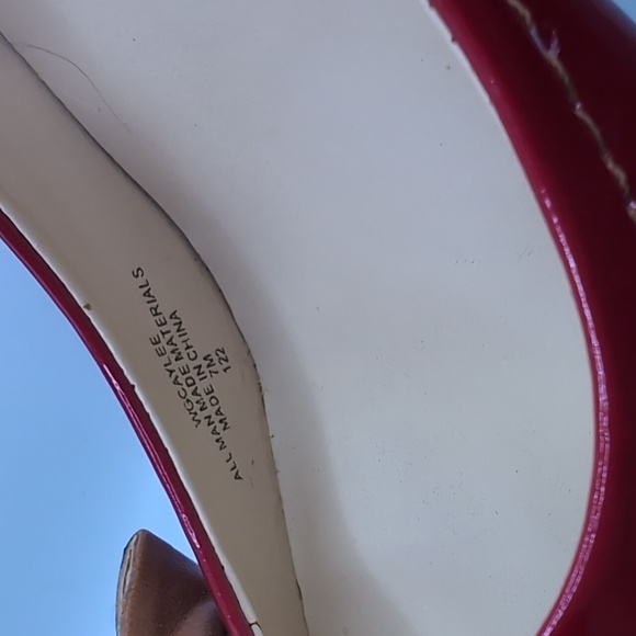 Guess Caylee Red Platform Heels size 7 - Picture 10 of 10